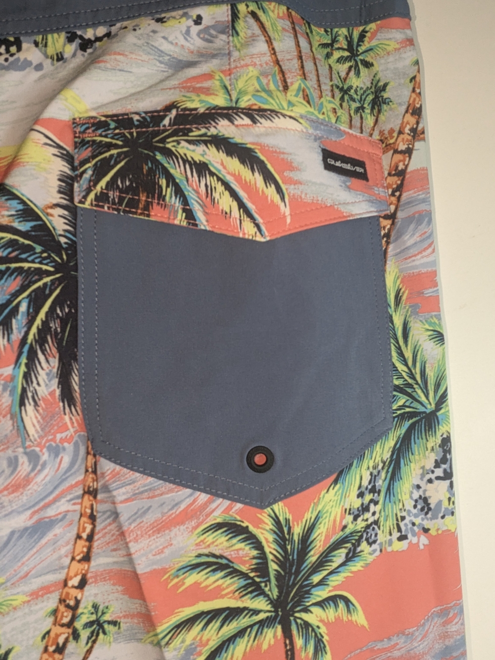 Quiksilver Coral and Blue Tropical Palm Boardshorts - Picture 3 of 5